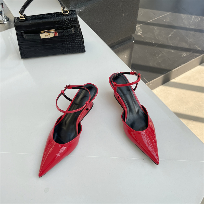 Pointed high-heeled fashion sandals for women