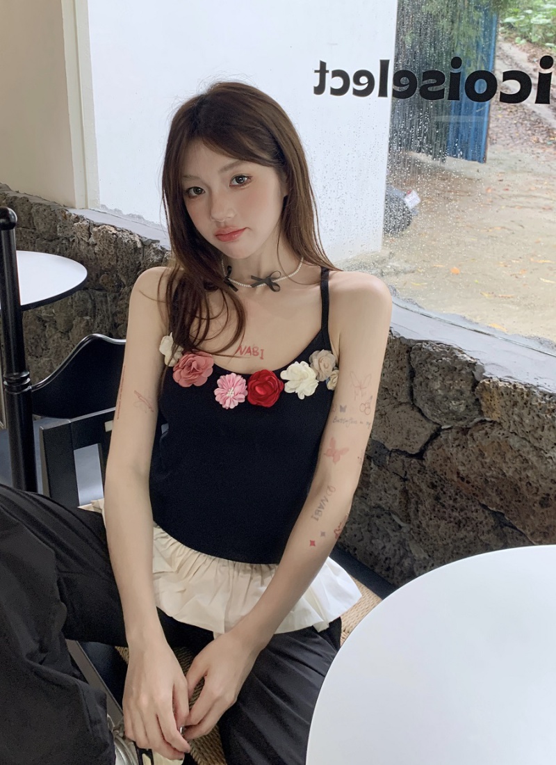 Knitted spicegirl fashion wears outside flowers slim vest