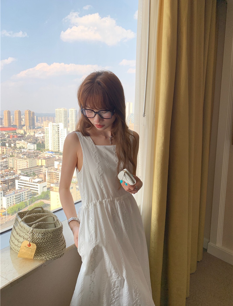 Sweet refreshing vest pinched waist Korean style dress