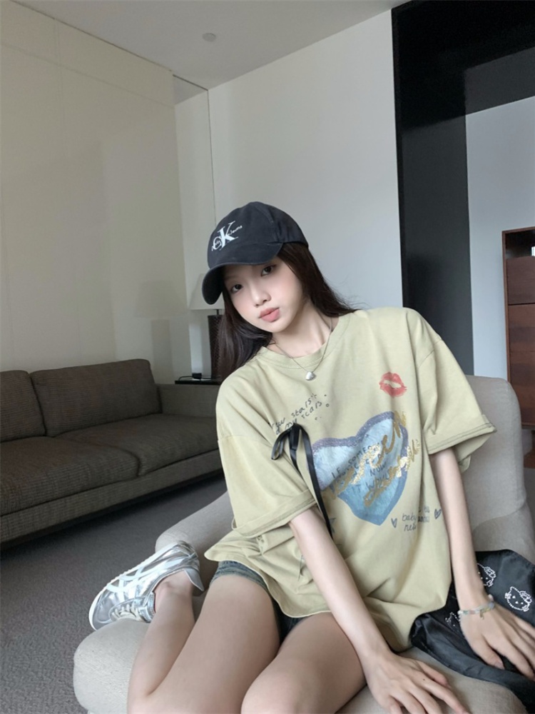 All-match heart bow niche slim printing T-shirt for women