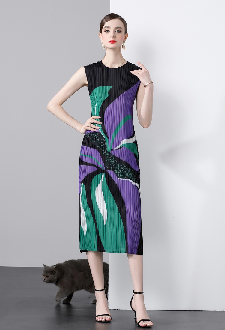 Niche round neck Pleats Please printing art dress