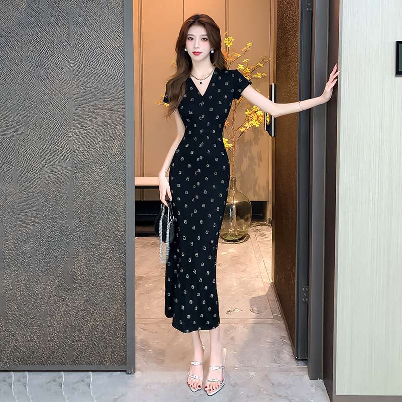 Rhinestone V-neck long dress summer package hip dress