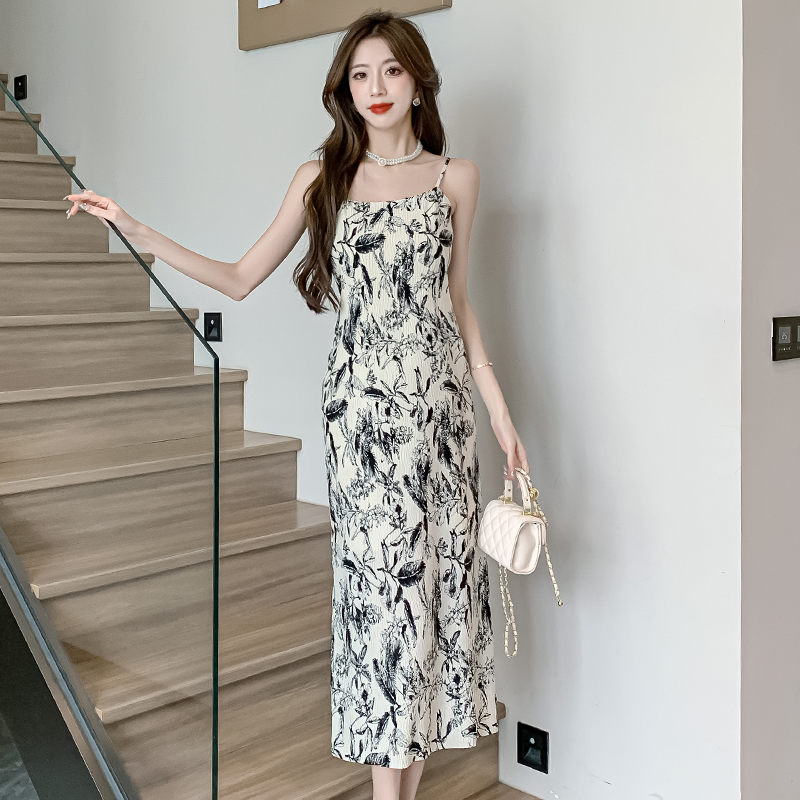 Spring and summer floral dress square collar long dress