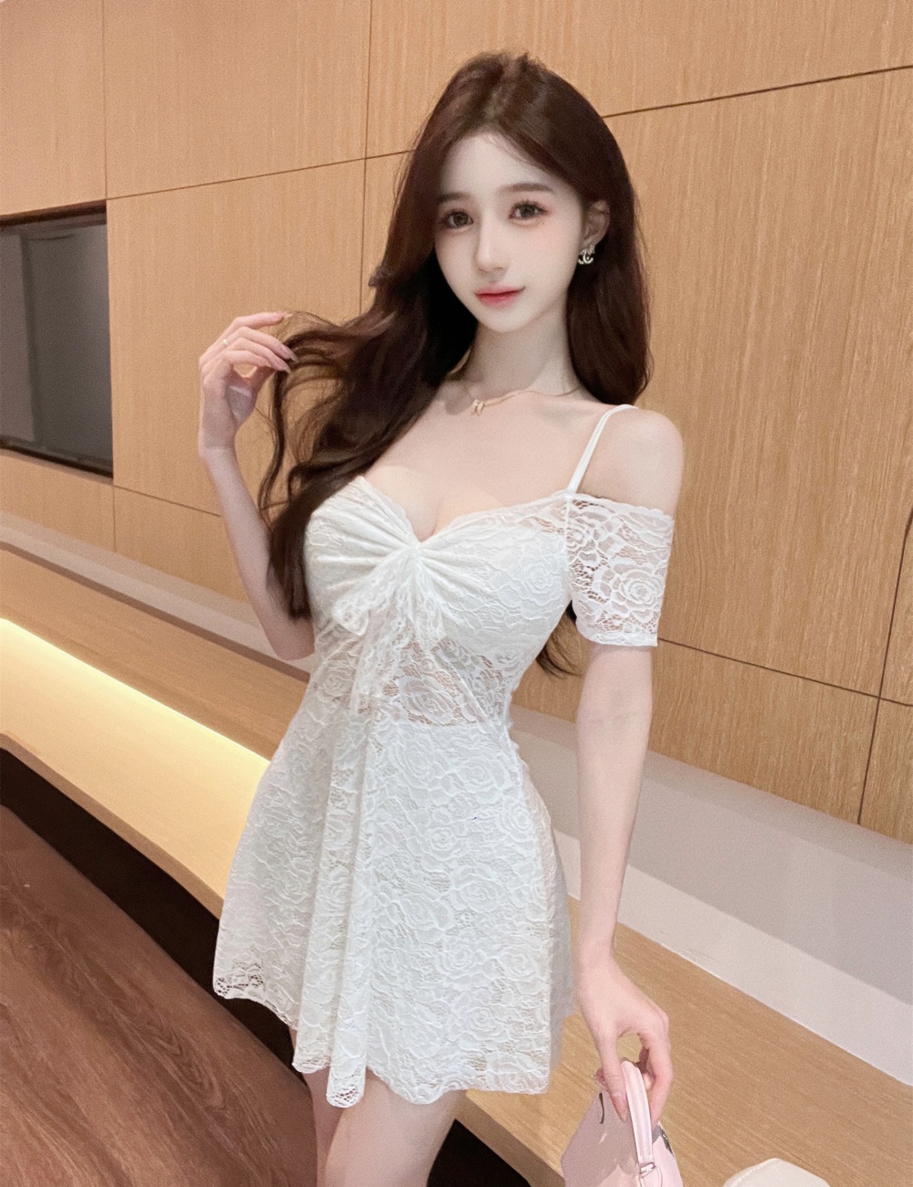 V-neck lace perspective splice sexy slim sling low-cut dress