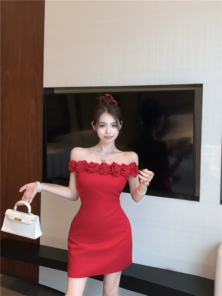 Temperament tight red sexy flat shoulder dress