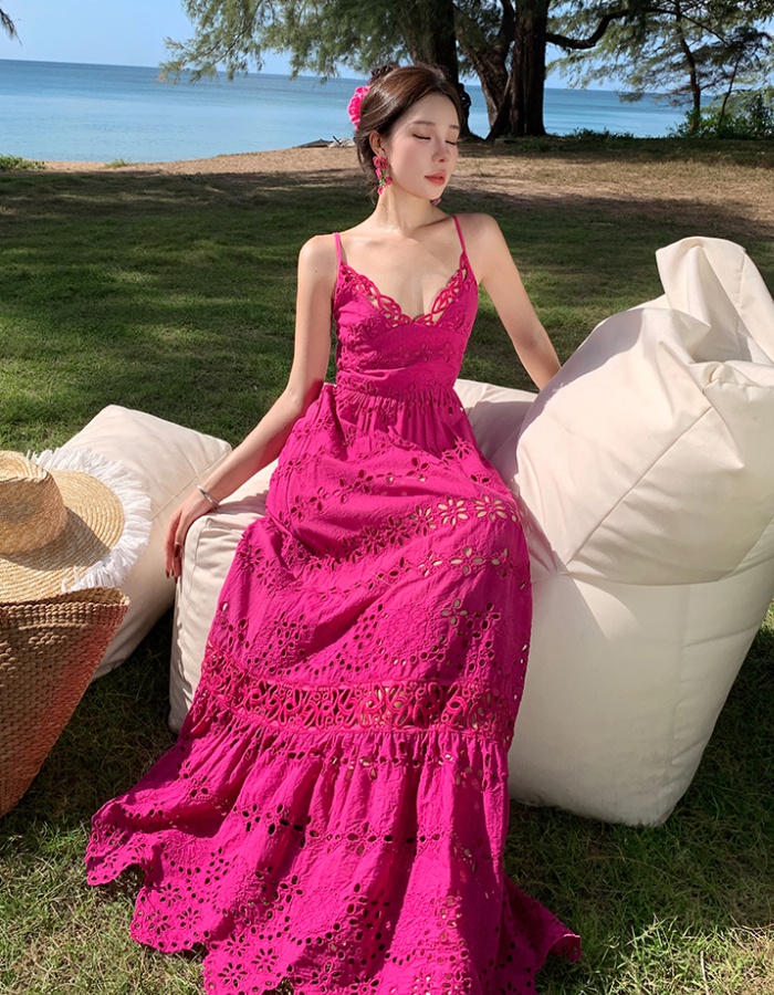 Vacation catwalk V-neck embroidery high waist dress