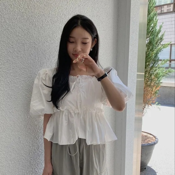 Korean style niche doll shirt sweet frenum tops