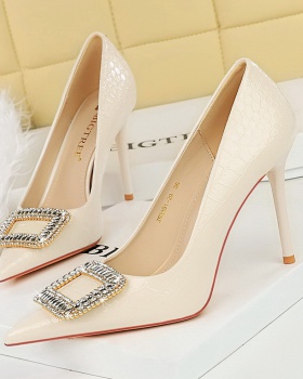 European style shoes patent leather high-heeled shoes