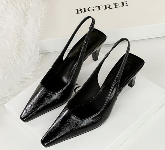 Simple high-heeled low cone hollow small square head shoes