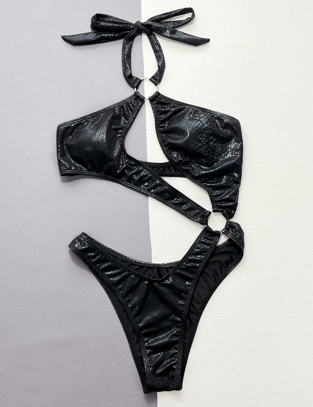 Sexy black integrated European style bikini swimwear