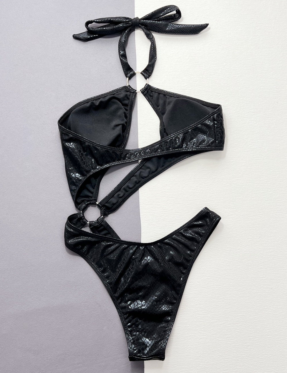 Sexy black integrated European style bikini swimwear