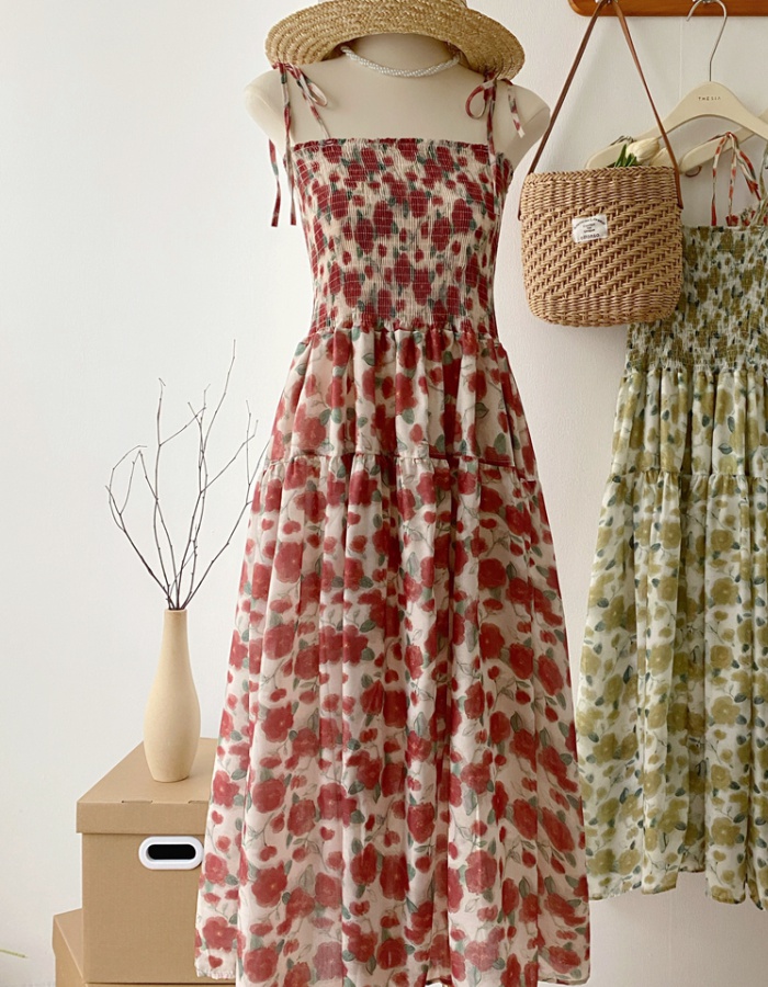 Small fellow flowers dress summer floral strap dress