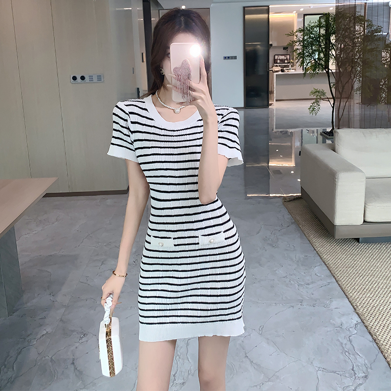 Sexy niche knitted France style sweet dress for women