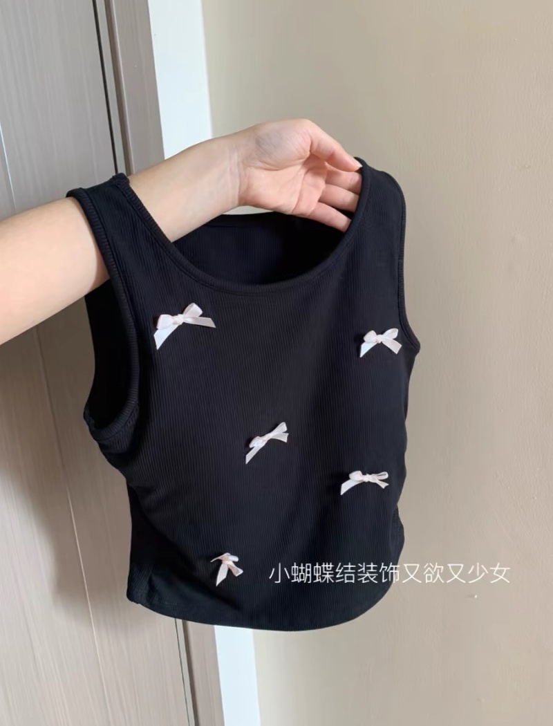 With chest pad enticement bottoming bow sling T-shirt