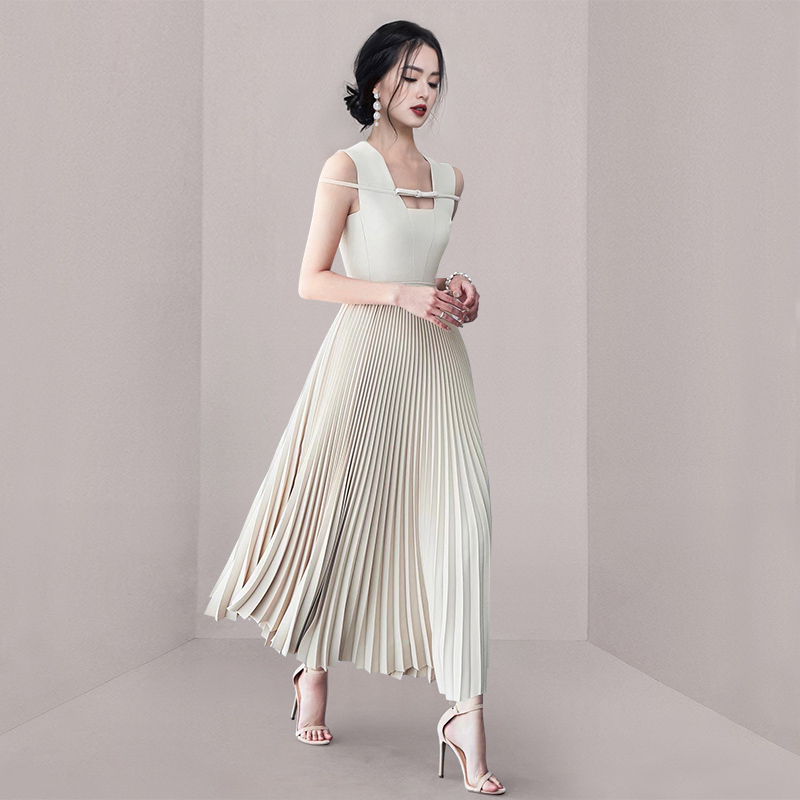 Pleated square collar sleeveless skirt hem summer dress