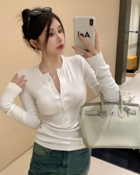 Screw thread long sleeve tops niche white bottoming shirt