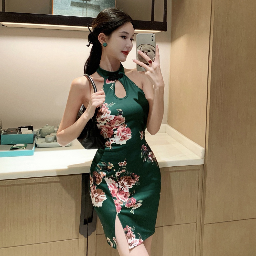 Slim short Chinese style cheongsam light summer maiden dress