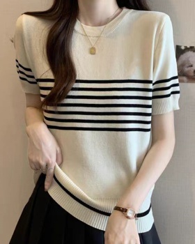 Short sleeve thin T-shirt summer sweater for women