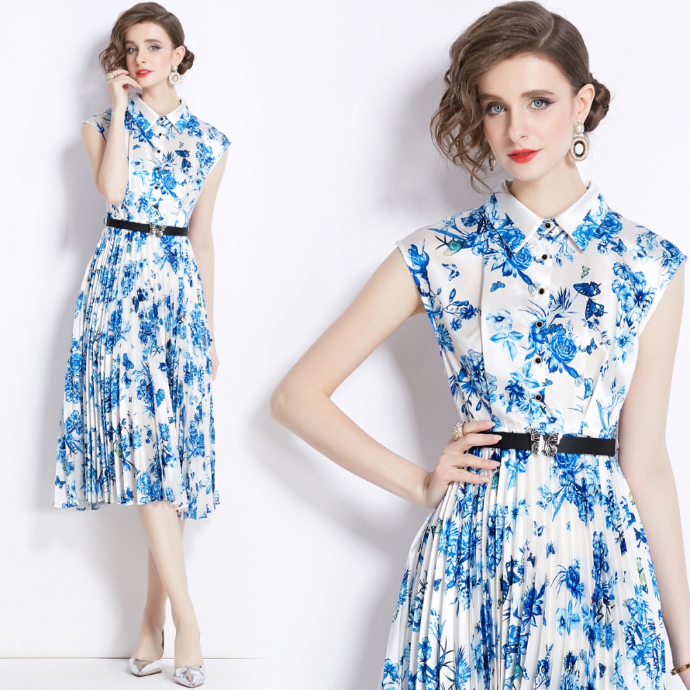 Sleeveless dress blue and white porcelain long dress