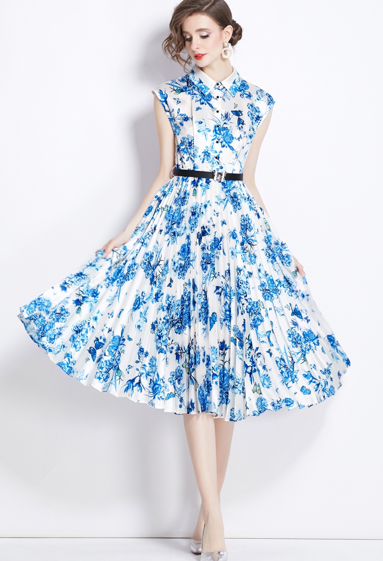 Sleeveless dress blue and white porcelain long dress