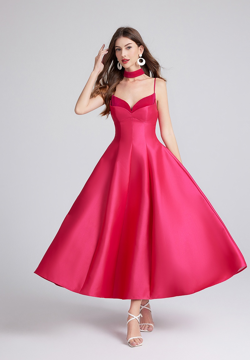 Big skirt slim velvet dress sling Hepburn style formal dress