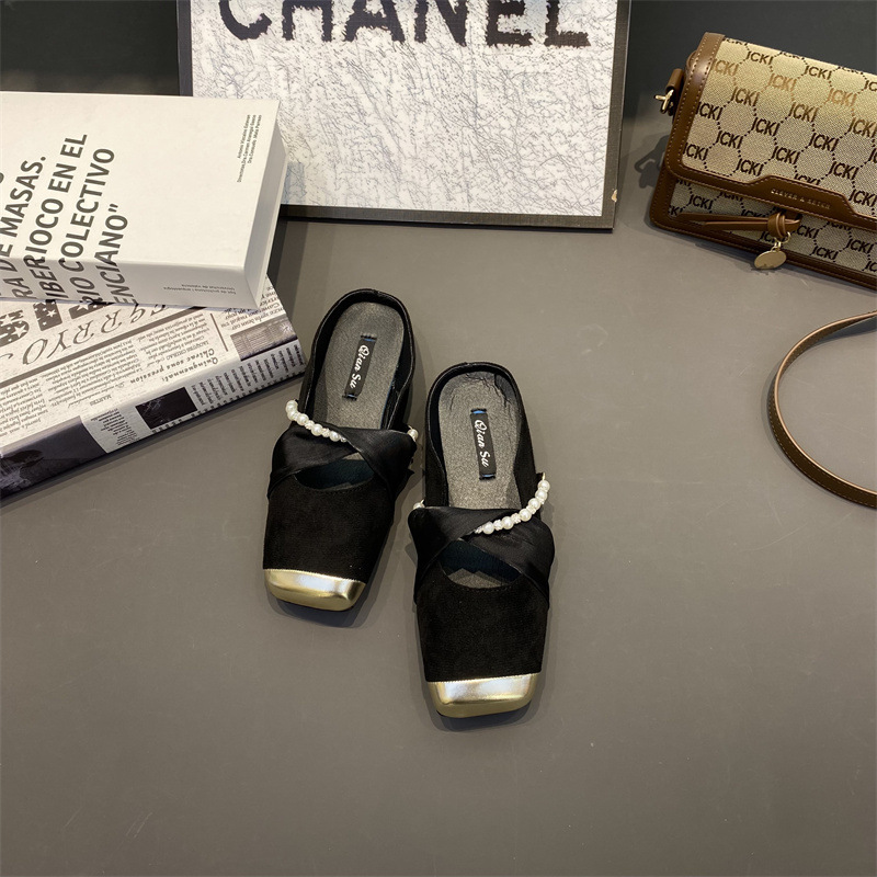 Summer wears outside slippers chanelstyle shoes for women