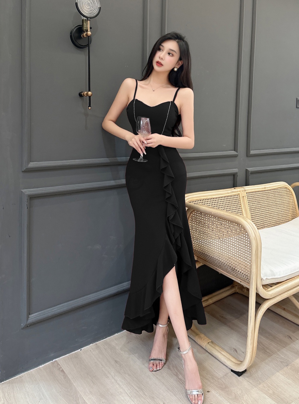 Sexy light luxury small dress wrapped chest evening dress