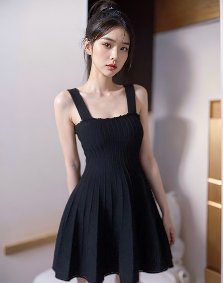 Pleated sling pinched waist T-back sexy black dress