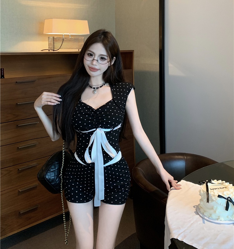 Bow low-waist small heart shorts knitted black tops a set