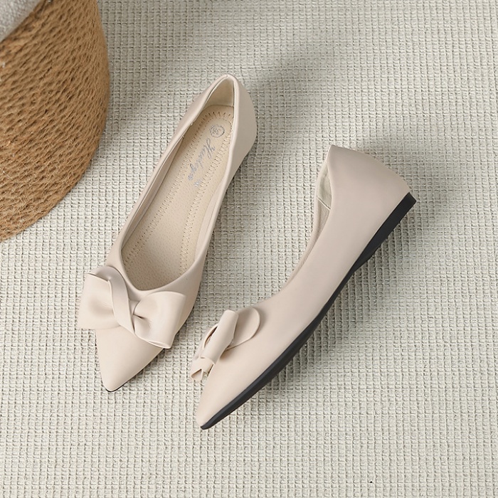 Flat chanelstyle peas shoes soft soles shoes