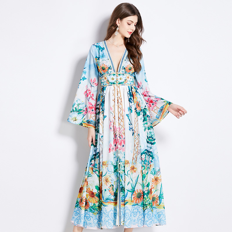 Spring vacation V-neck long sleeve temperament dress