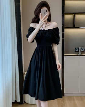 Light luxury wear black Hepburn style dress