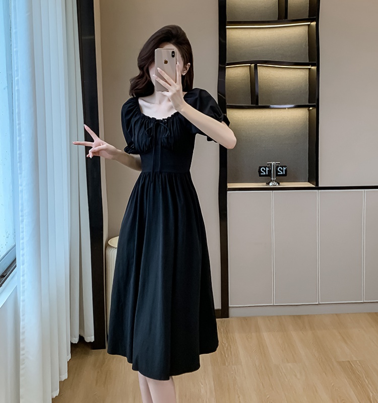 Light luxury wear black Hepburn style dress