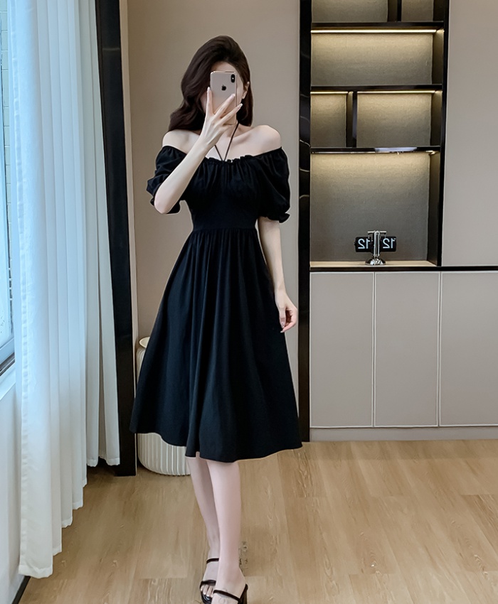 Light luxury wear black Hepburn style dress