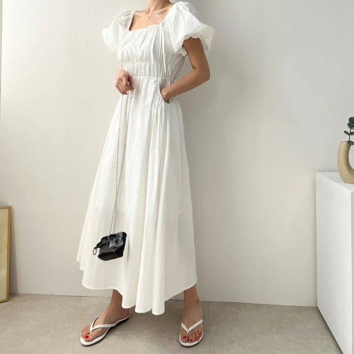 Tender temperament square collar pinched waist dress