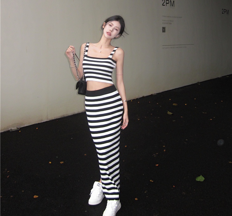 Sling knitted vest stripe skirt 2pcs set