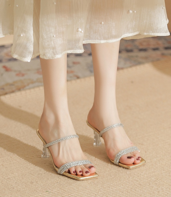 High-heeled sandals wears outside slippers for women
