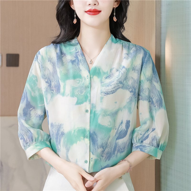 Real silk spring and summer tops green T-shirt for women