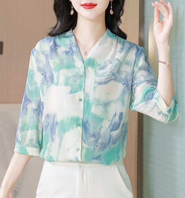 Real silk spring and summer tops green T-shirt for women