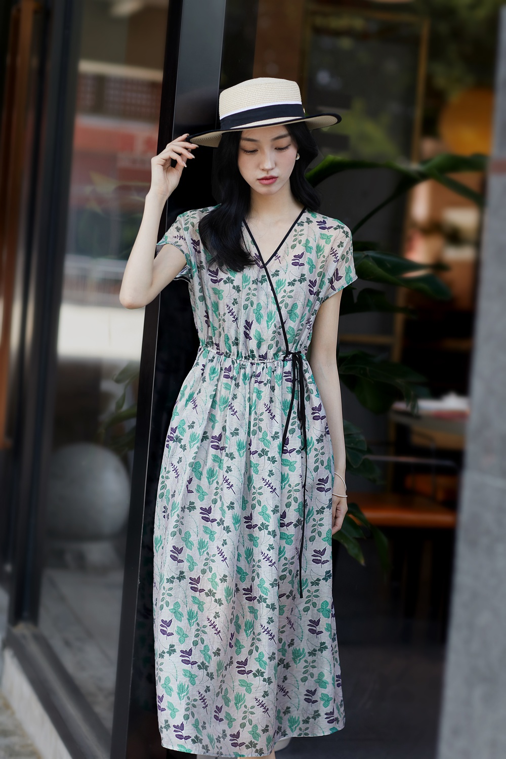 Printing temperament V-neck dress for women