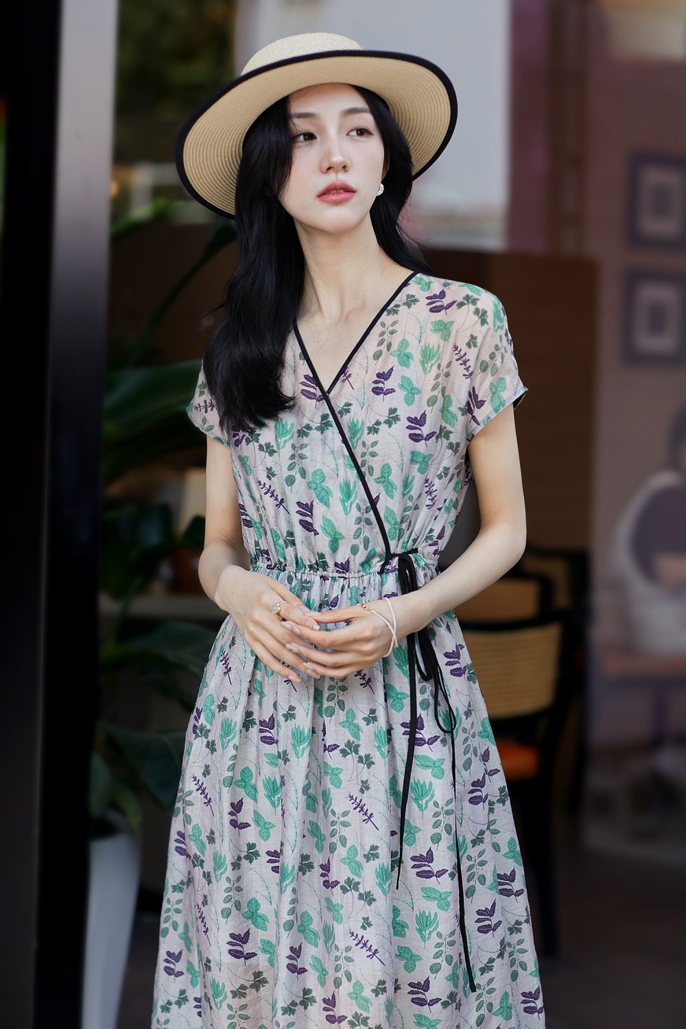 Printing temperament V-neck dress for women