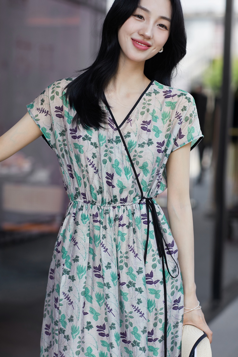 Printing temperament V-neck dress for women