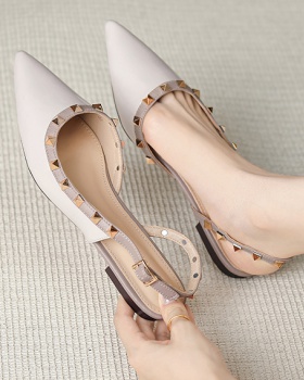 Patent leather flat flattie rivet shoes for women
