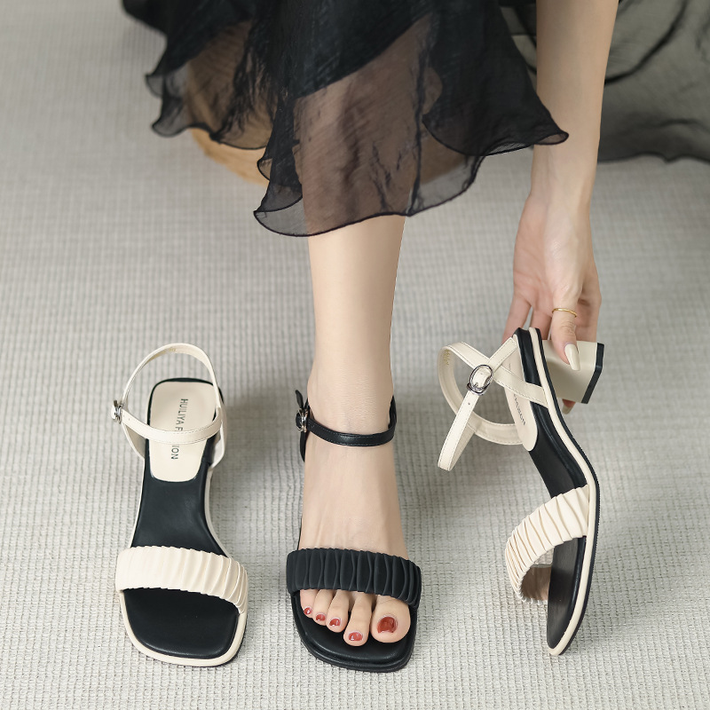 Thick summer sandals fashion high-heeled shoes