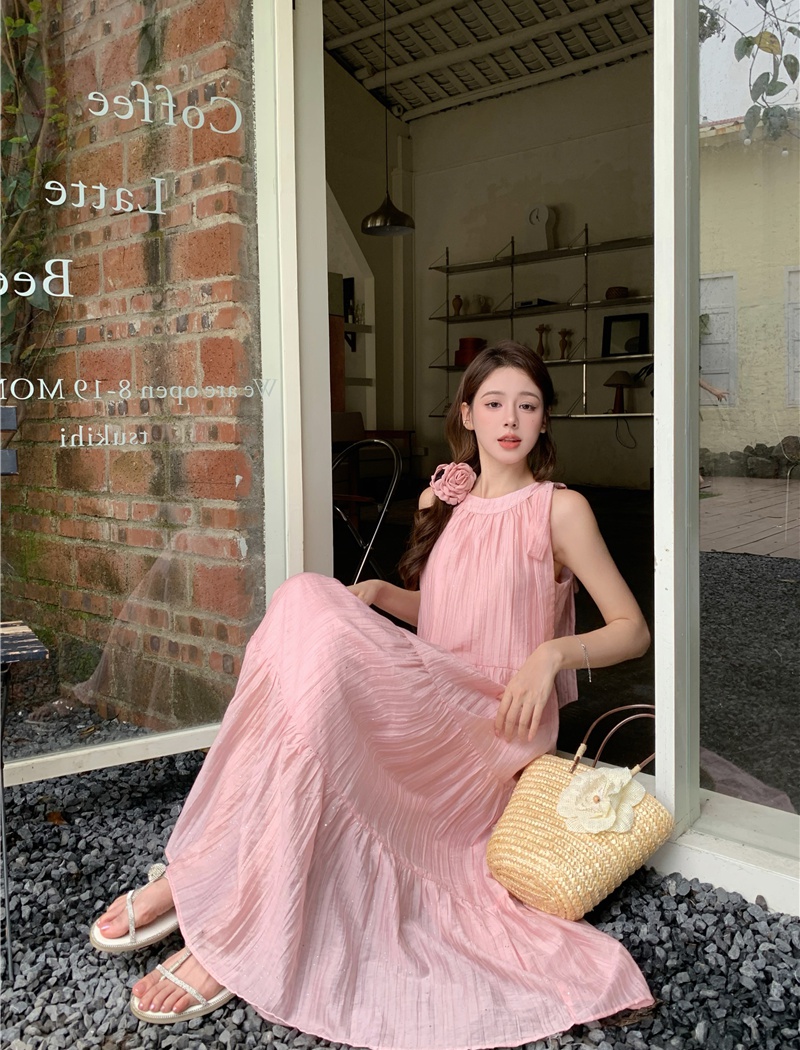 Big skirt tender seaside dress for women