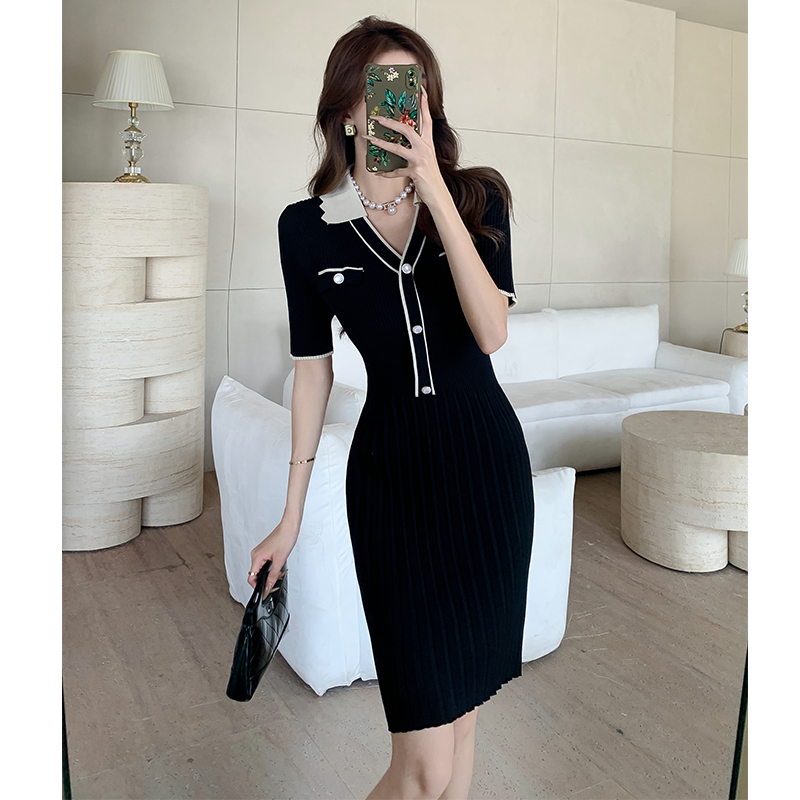 Knitted black France style slim dress for women