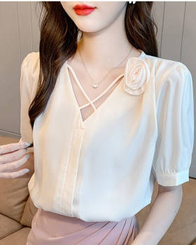 V-neck rose decoration tops short sleeve summer shirt
