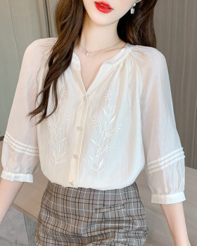 All-match embroidered tops summer shirt for women