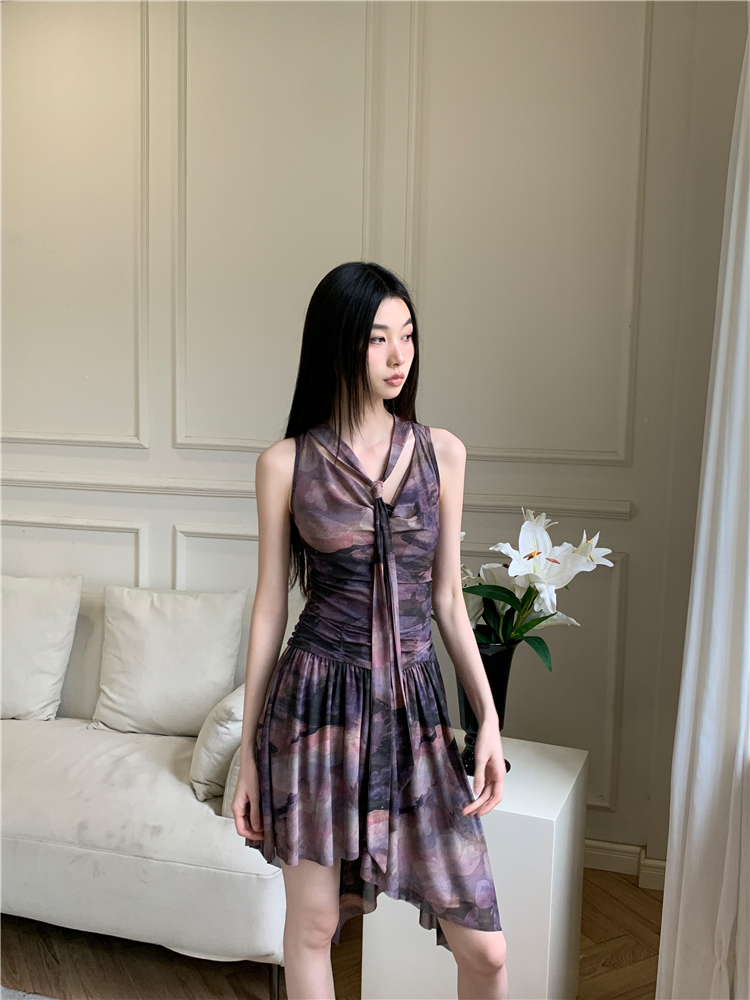 Printing pinched waist T-back gauze dress for women