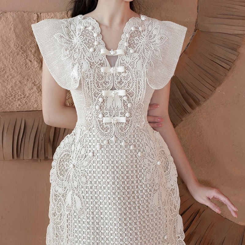 Niche lace slim T-back summer pinched waist dress for women